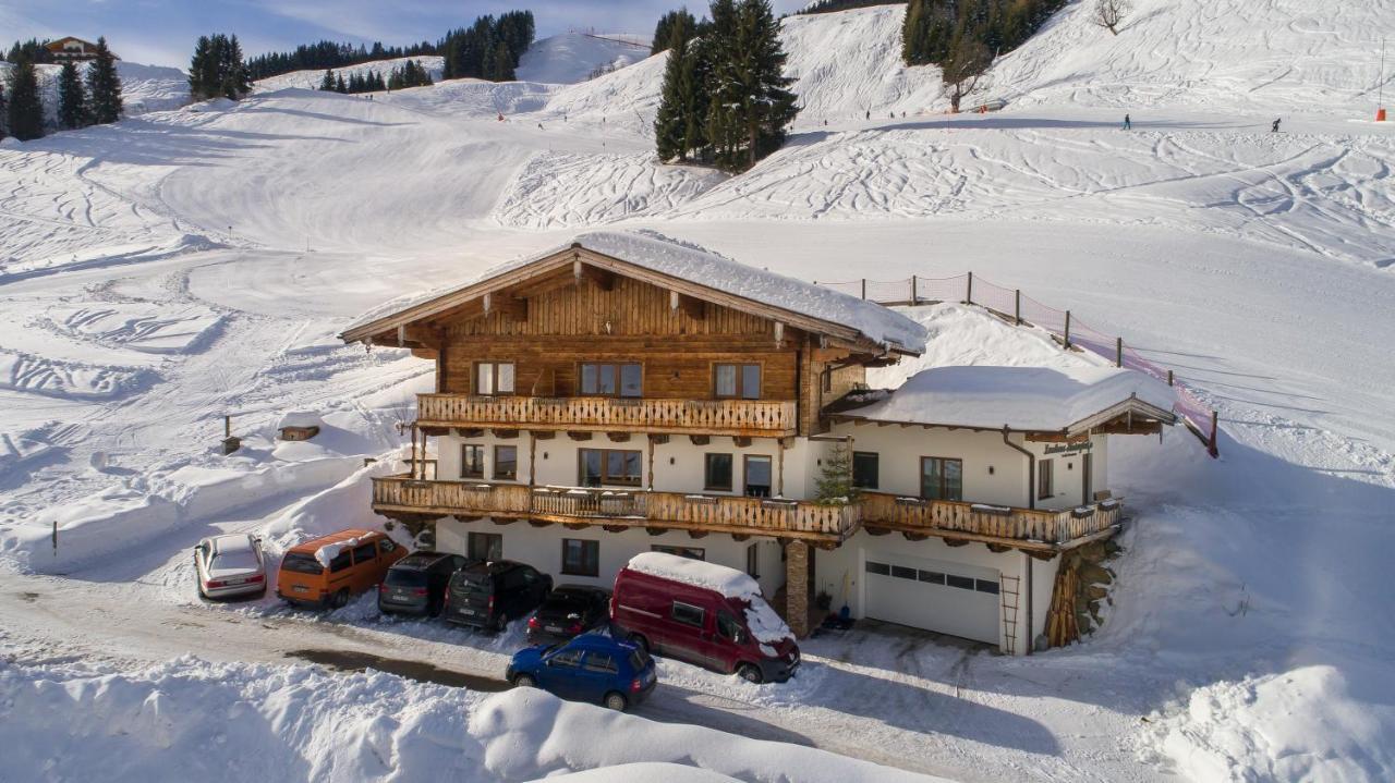 Appartement Landhaus Hinterglemm à Saalbach-Hinterglemm Extérieur photo